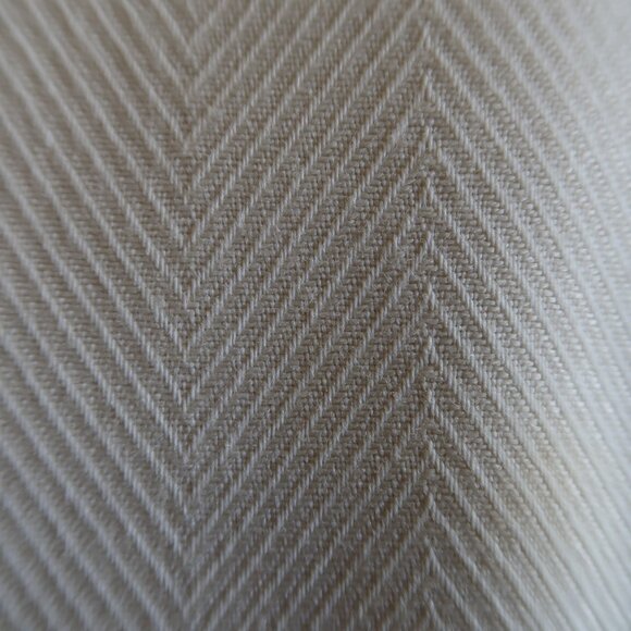 2 Sets pf 4 Ea. Cream Napkins, Luncheon and Dinner Linens - Picture 4 of 10